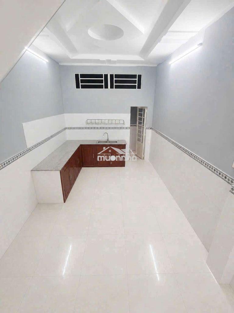 10tr cho thuê nhà nguyên căn 
387 phạm hữu lầu phước kiển nhà bè - 4