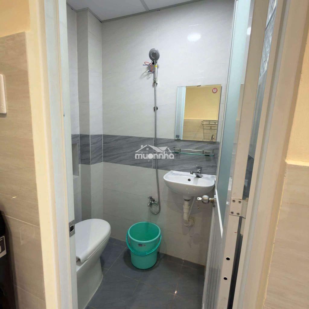 Cho thuê nhà mới, full nt, hẻm 2 xe máy, huỳnh tịnh của q.3 - 4