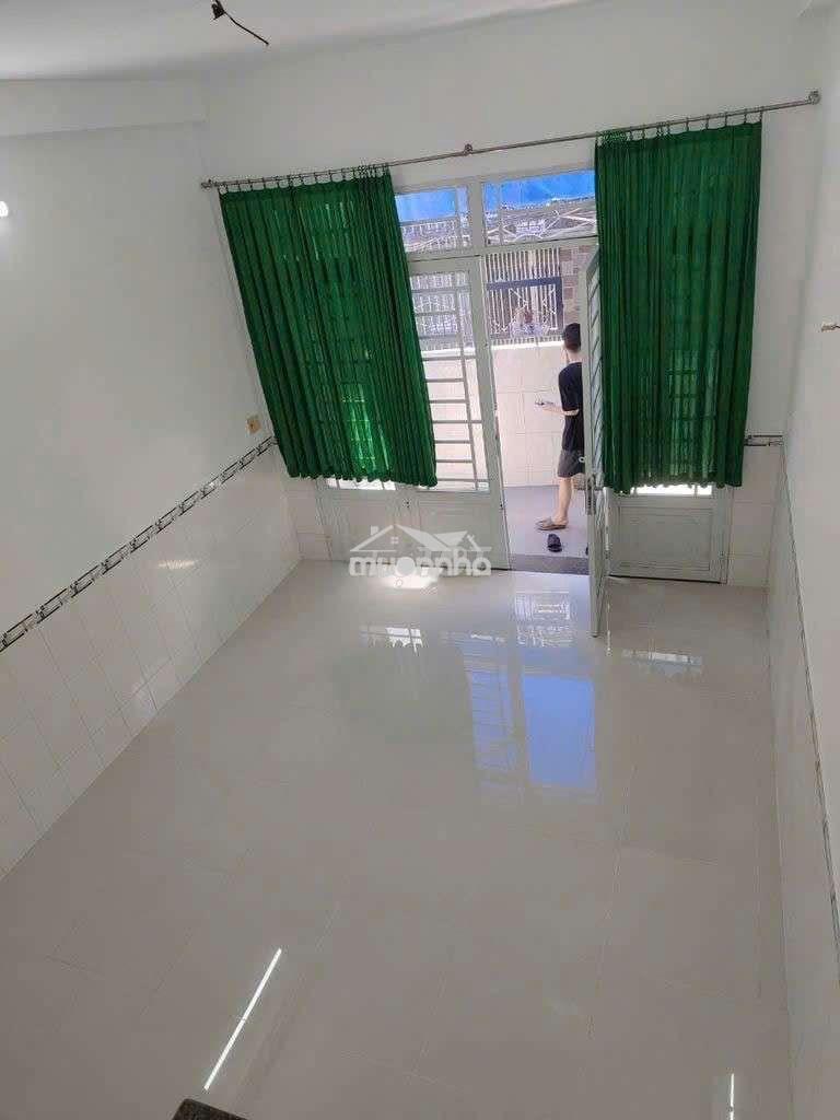 Nhà 1 trệt 1 lầu 2pn 4x16m hẻm 270 huỳnh tấn phát gần kcx tân thuận - Ảnh 3