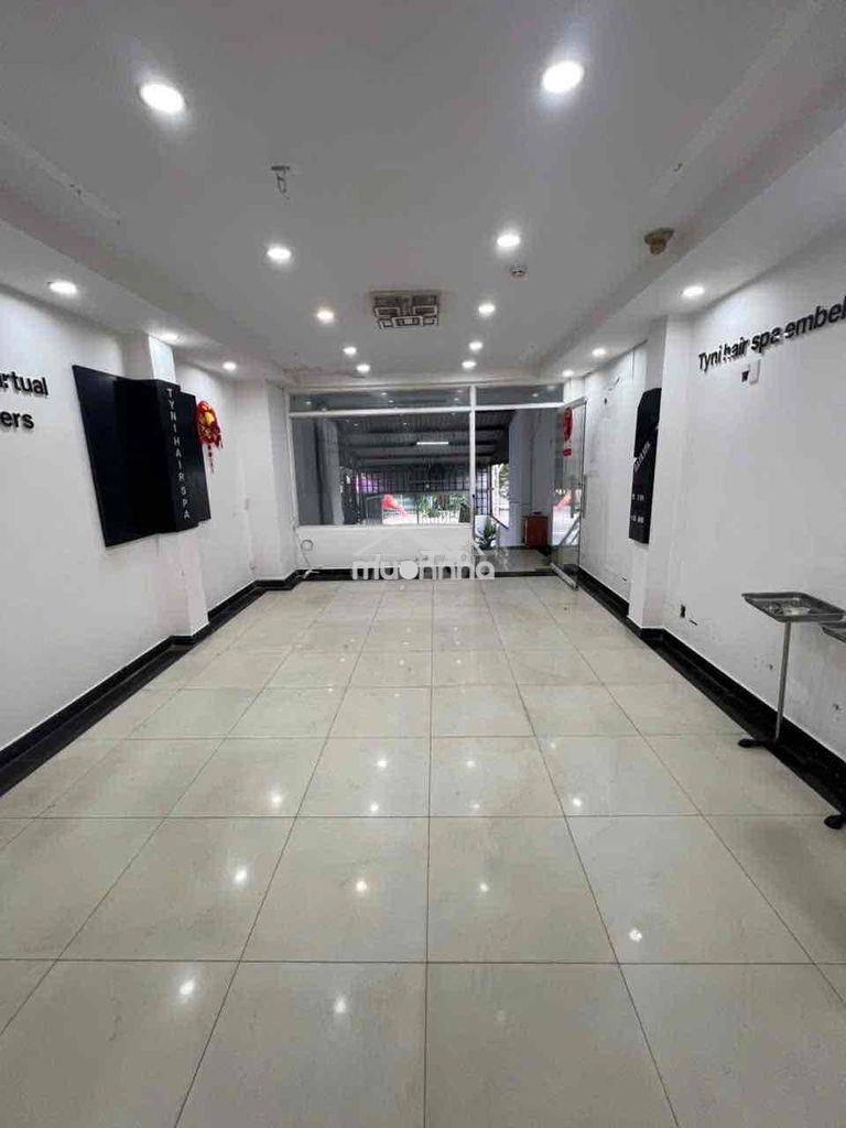 Cho thuê mặt tiền ngay đường man thiện sát chợ đêm