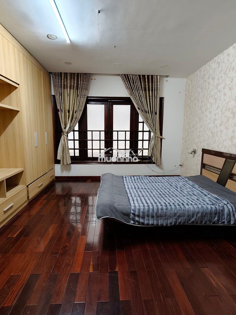 Nhà cho thuê nguyên căn 421/21a sư vạn hạnh. dt: 4,5 x 18m, 3 lầu, 5pn - 3