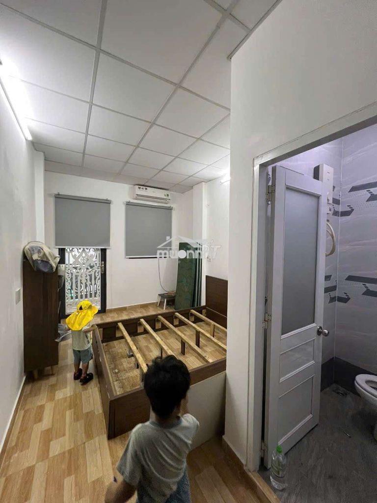 Bạn cần tìm nhà 2pn ở gia đình gần nguyễn văn luông q6 - 3
