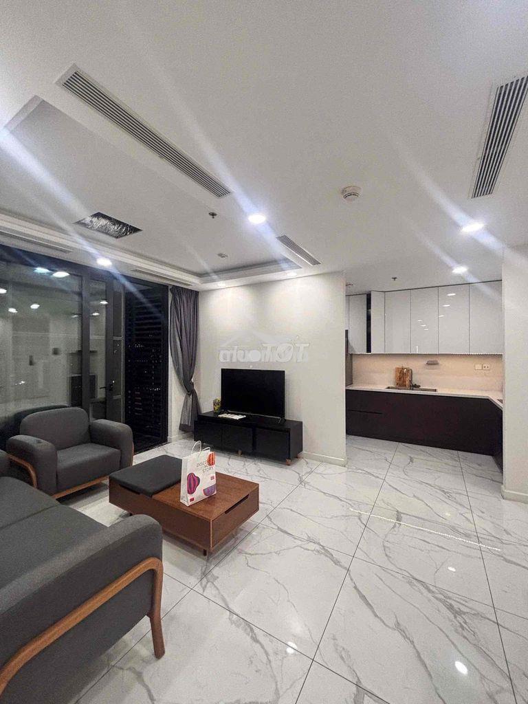 Cho thuê 4pn+1kho 3wc dt lớn full nt giá 32tr/tháng - 2