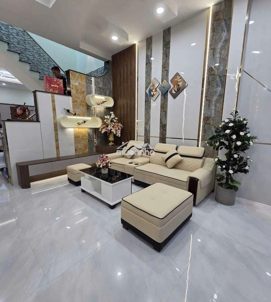Nhà 2 tầng - lê văn quới - dt 54m2 - giá chỉ 5,5tỷ - hẻm xe hơi tránh
- 3