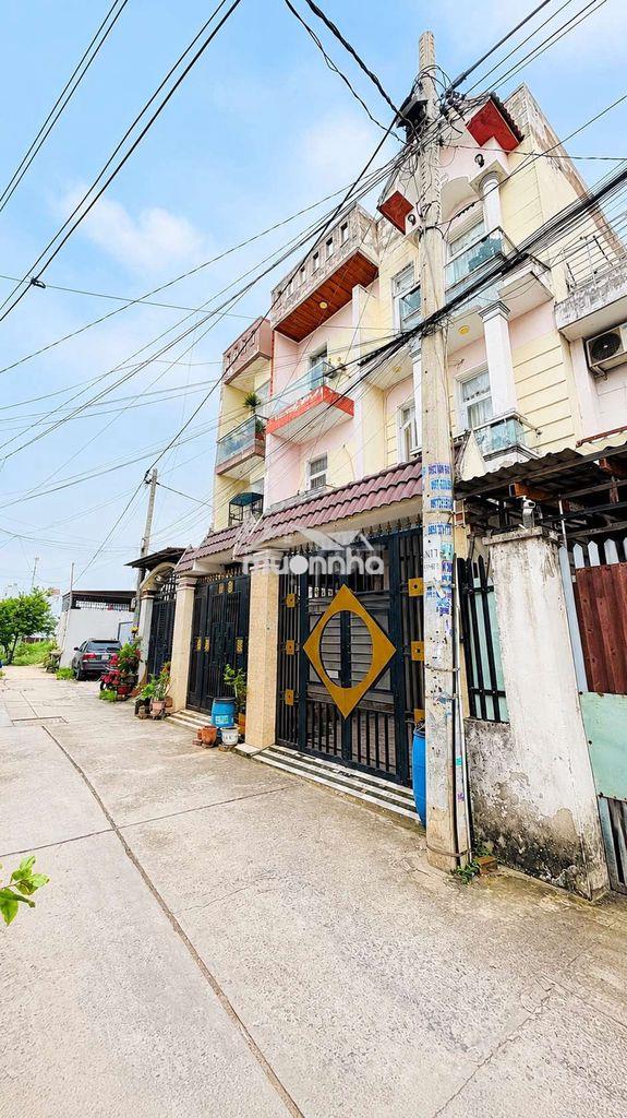 🥵 5.5 tỷ, 79m², 3 tầng, 4pn, nhà nguyễn thị tú,  hẻm ô tô thông - Ảnh 3