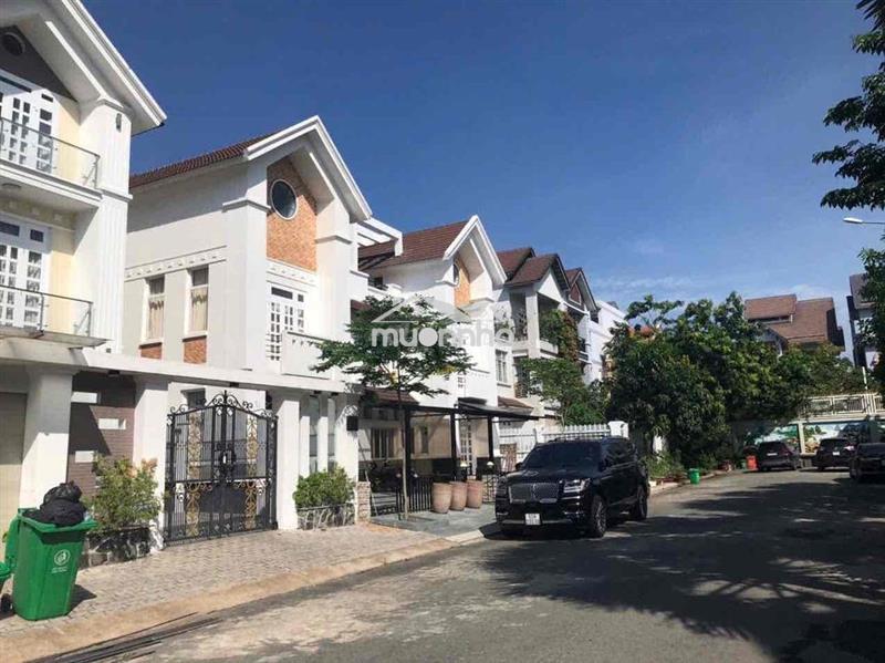 Cho thuê biệt thự hoàng gia – trung tâm hành chính dĩ an 🏡💥 📍 kp.