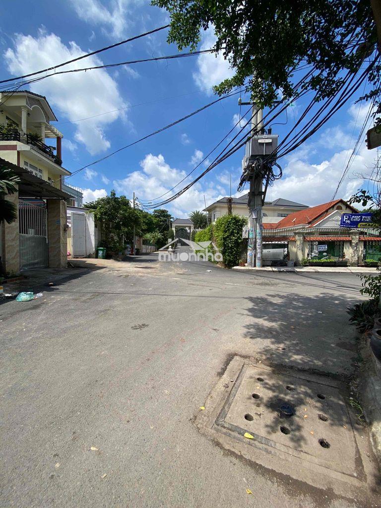 Bán nhà vườn 1400m2 đường 36 bến đò linh đông