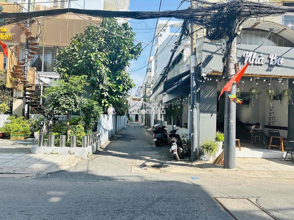 Bán nhà hxh 317/ thống nhất -f11, dt 4x18m, 5 lầu, hh1% - 3