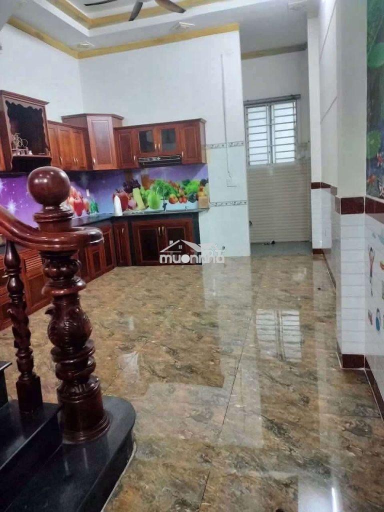 Nhà cho thuê có sân đê xe hơi tân đông hiệp - Ảnh 4