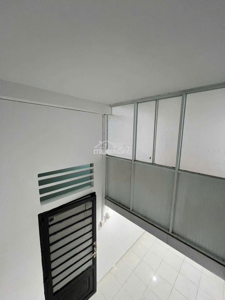 Rẻ tụt quần. sài gòn nghèo cũng đủ tiền mua: 410 triệu - 2