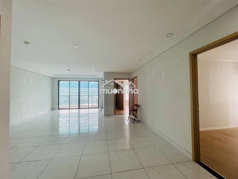 Bán nhanh căn 3pn.2wc 112m2 giá 6.5 tỷ shr cc skyline q7