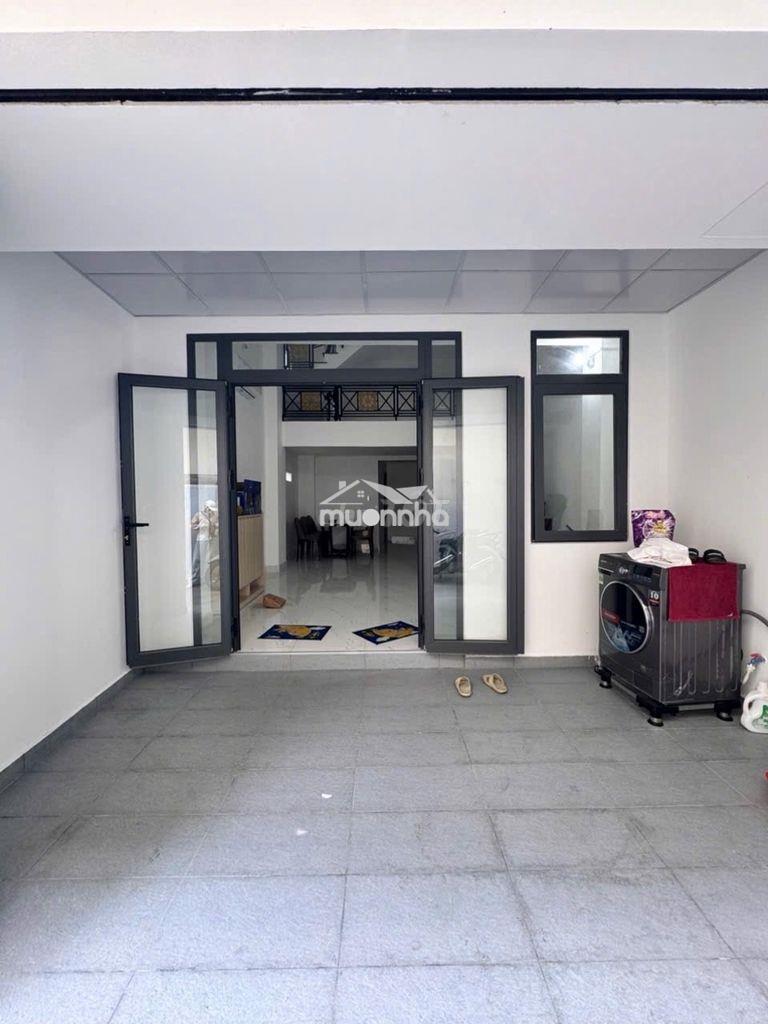Nhà đẹp ở ngay - căn góc thoáng - 20m đến mt huỳnh tấn phát - chỉ 5,x