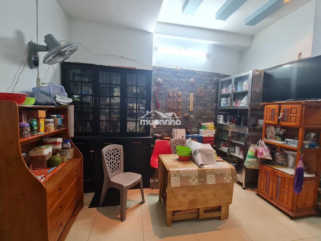 Bán nhà hẻm 181 âu dương lân, dt 95m2, 1 trệt 2 lầu+sth, 5pn 6wc, shr - Ảnh 3