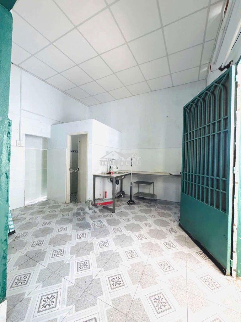 Vip - ngay quận 10 - 40m2 - 4.85 tỷ tl - 2