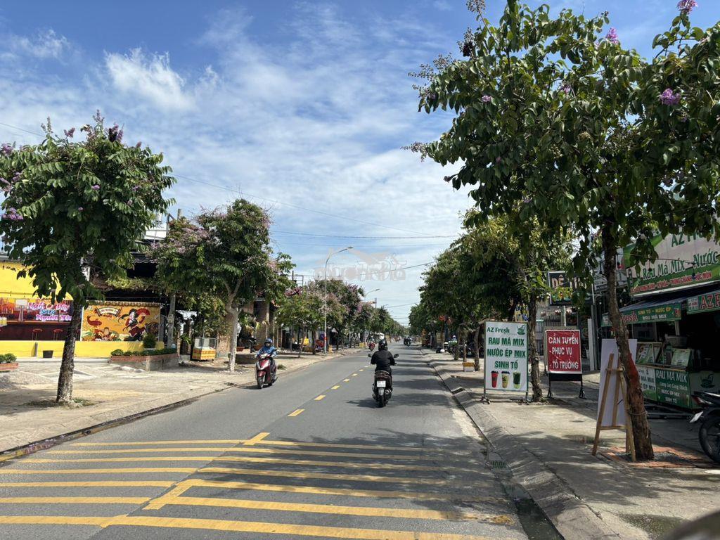 Nhà 2 tầng song hành, ngang 5.5x19m ngay bò tơ út ngân. giá 5.39 tỷ - Ảnh 2
