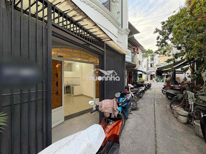 Nhà thuê lạc long quân, q.11 - 2pn- 2 tầng fuil nội thất.