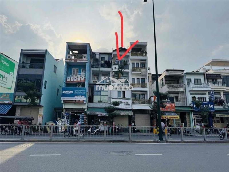 Nhà mặt tiền dương quảng hàm - hướng đông