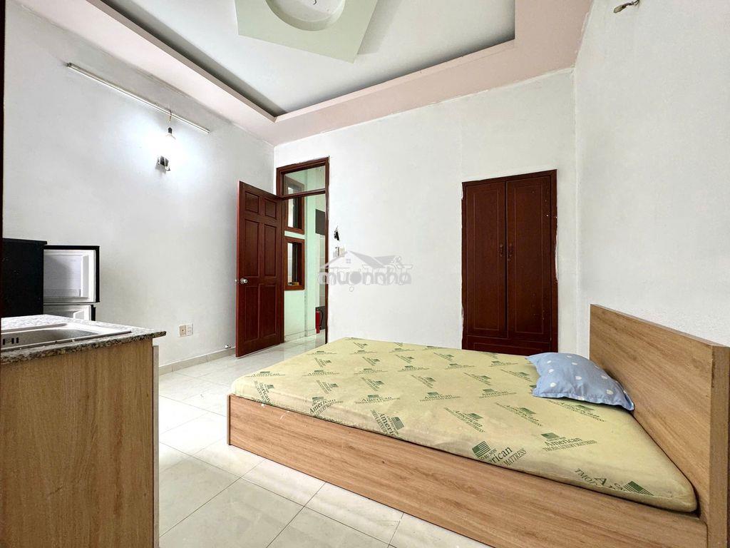 Phòng full nội thất - gần gtvt - cvpm  - giá 3tr3 - 2