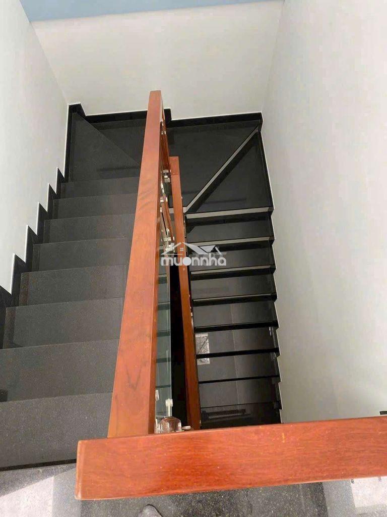 Cho thuê nhà 4pn 3wc sẵn máy lạnh quang trung p8 gò vấp - Ảnh 4