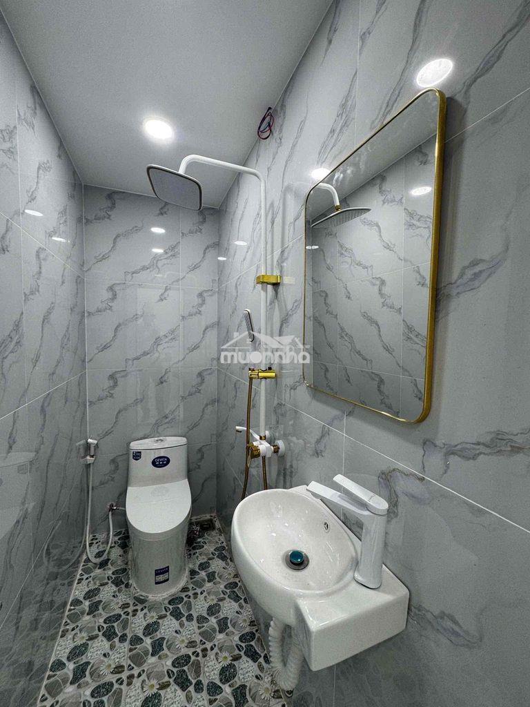 📣Nhà 2 tầng bà điểm hậu lân, gần chợ cây me - Ảnh 3