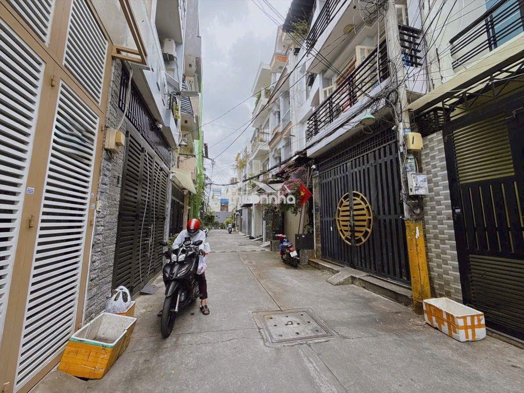 Cho thuê nhà đường tân sơn nhì : 4 x 15 m đúc 3 tấm : 4 pn , 3 wc đẹp  - 2
