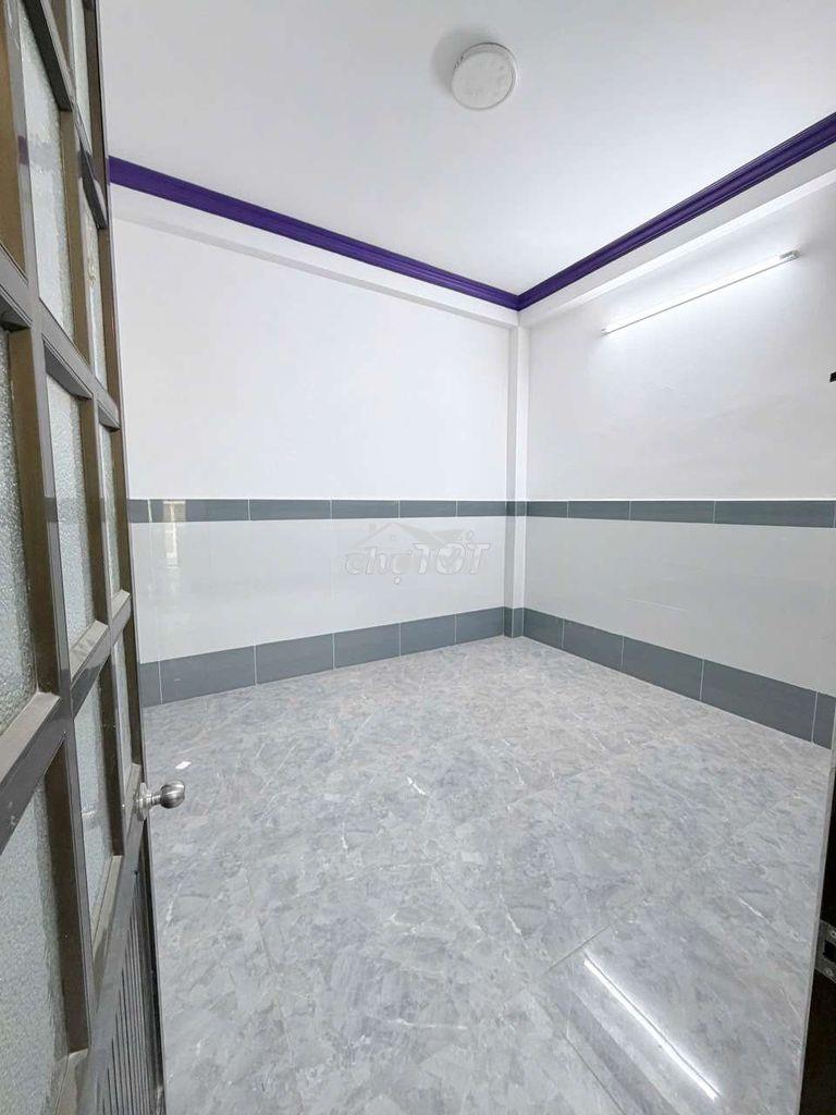 Nhà đẹp cần bán giảm mạnh có pn tầng trệt - 4