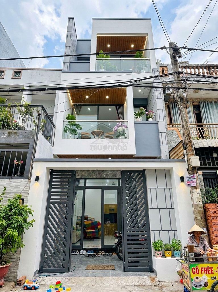 🏠 Nhà phố 4tỷ750 – ngay sát kđt đông tăng long – dọn vào ở ngay!