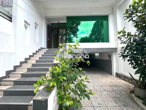Cực rẻ- biệt thự đường 25- gigamall, 1 hầm 3 lầu, 5pn, 27tr - Ảnh 4