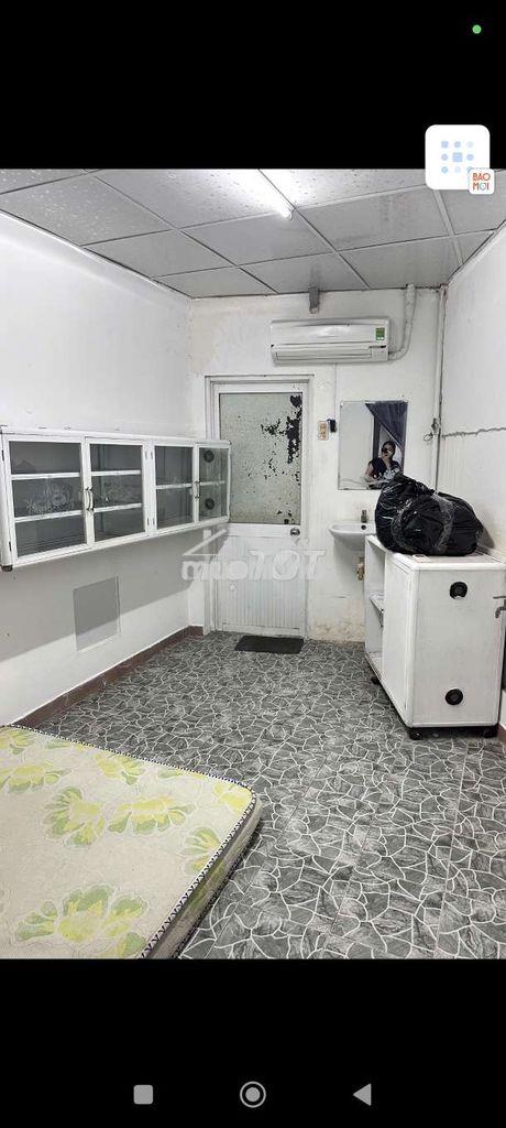 Phóng lâu 2 máy lạnh wc trong phòng, gần chợ cây quéo hoàng hoa thám - Ảnh 2