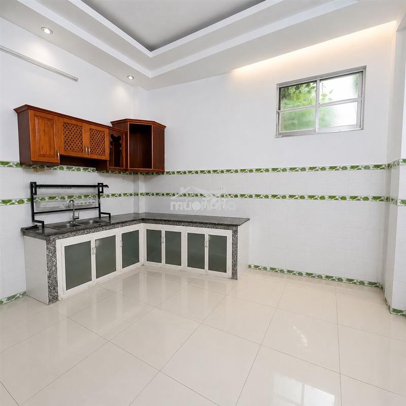 Cho thuê nhà 8 triệu nguyên căn hẻm xe hơi – nhà bè
