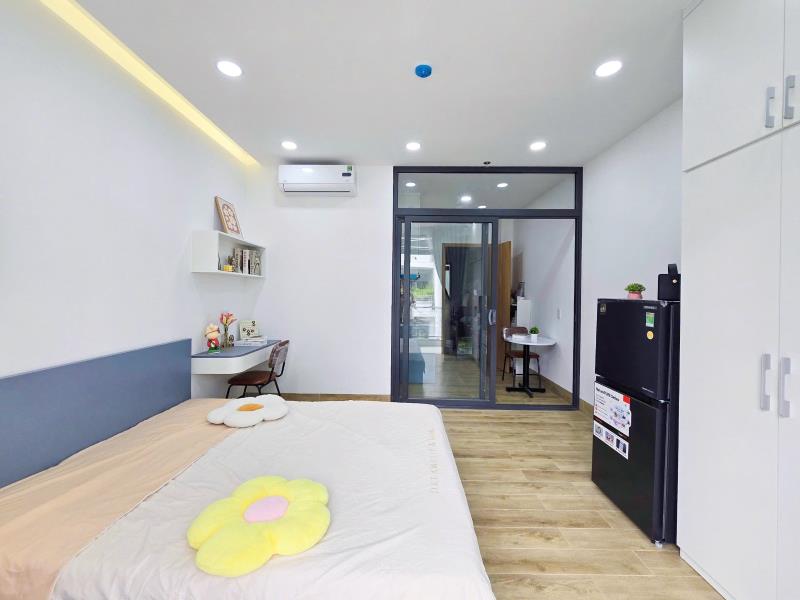 Cho thuê 1pn ban công 40m2 new 100% ngay cầu bông - chợ bà chiểu - công viên lê văn tám - 2
