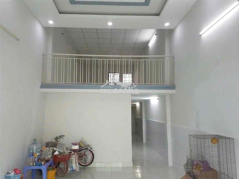 Cho thuê nhà hẻm tây thạnh - dt 4x25m 1 trệt 1 lửng đúc 2pn 3wc -9.5tr
