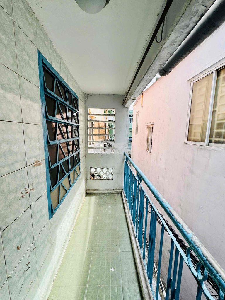 Bán nhà quận 11, 35m2 , ngang khủng 6m3 , hoàn công, cách măt tiên 20m - Ảnh 4