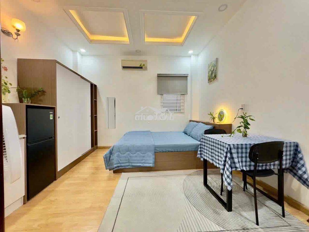 Chính chủ đi mỹ cần share lại phòng 98f lê lai chợ bến thành giá 5,31t - 3