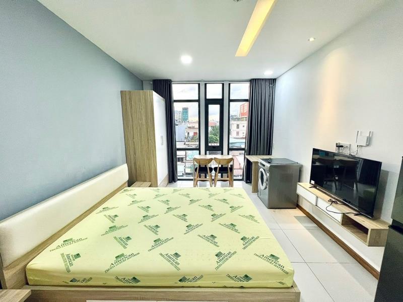 Cho thuê studio 30m2 có máy giặt, sấy riêng - thang máy - hầm xe - bảo vệ 24/24 - ngay ngã tư hàng xanh - hutech - ngoại thương - 3