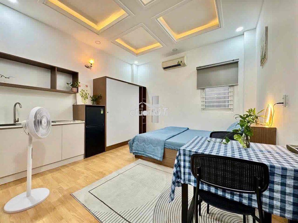 Mình chính chủ còn trống 1p 98f lê lai q.1 cho thuê nhanh để đi mỹ 5,4 - 2