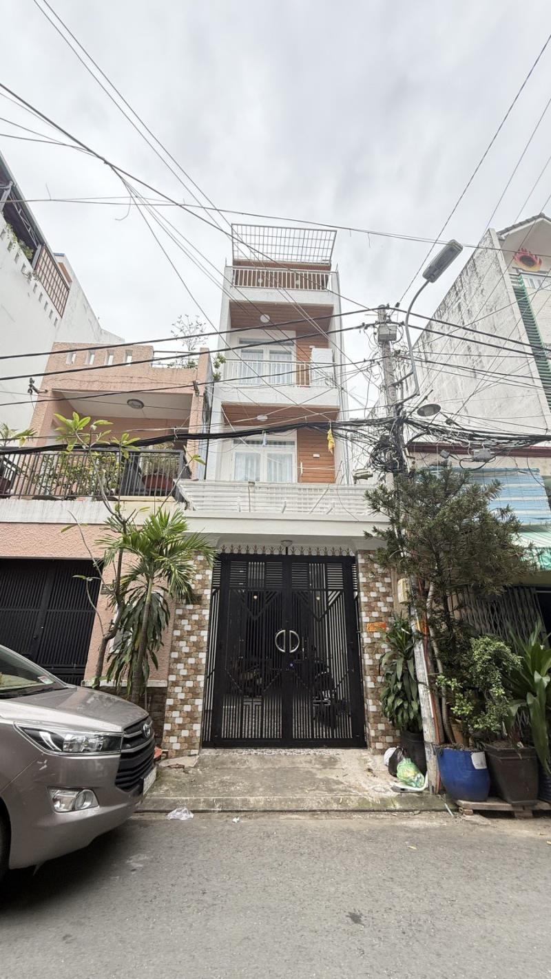 Chdv ngay ga t3, hẻm 8m, 96m2, 4 tầng,7 phòng.doanh thu 50tr/th