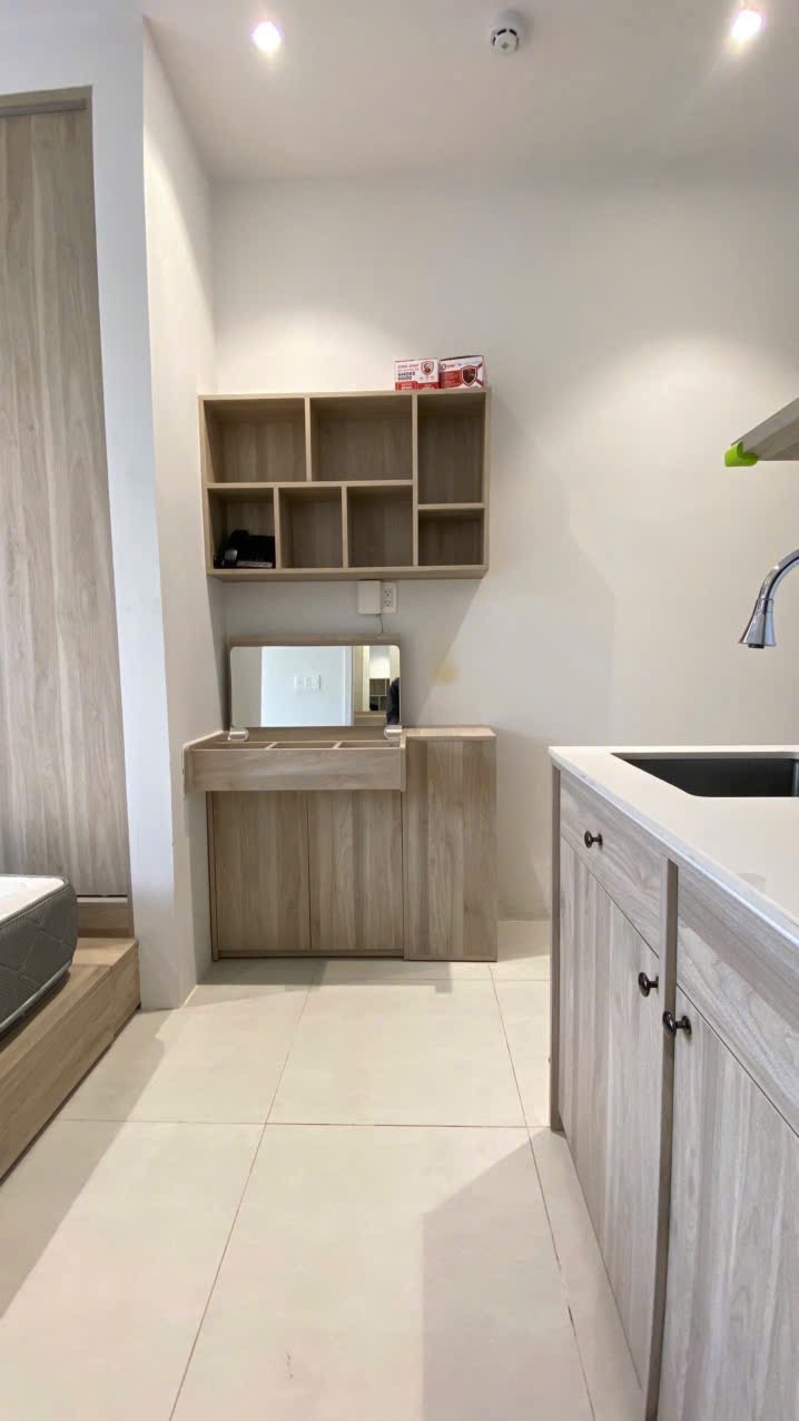 Nhà ngay mặt tiền nguyễn sơn - Ảnh 4