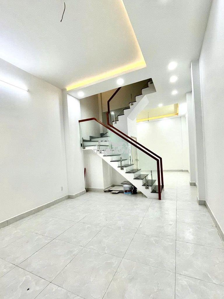 🏠 **Cho thuê nhà hxh đối diện lotte – 5pn, hơn 160m², st thoáng đẹp** - Ảnh 4