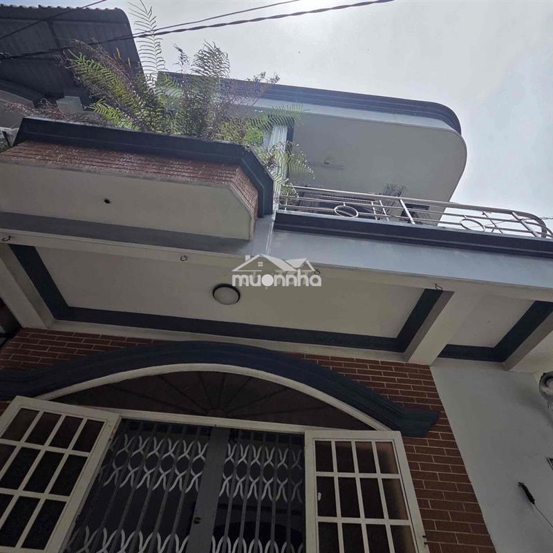 Nhà bán khu vực bến bình đông, hẻm xe hơi. pháp ly chuẩn