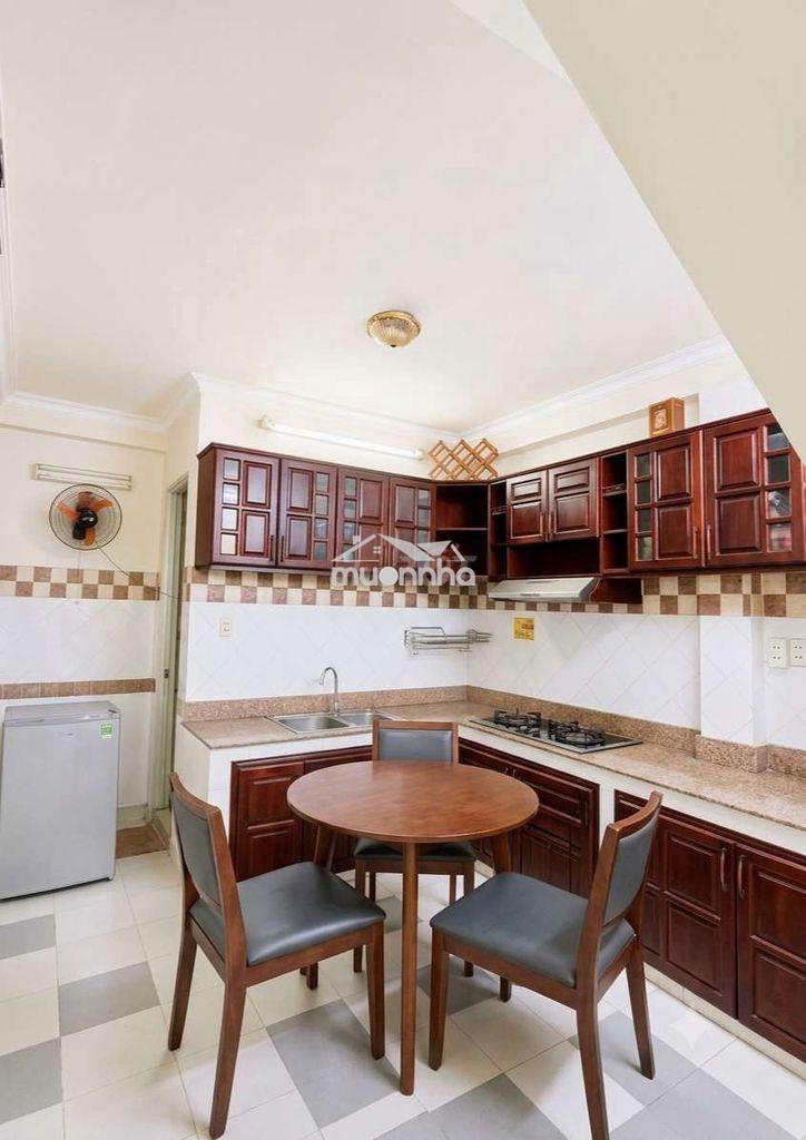 Xe hơi đậu trong sân. 68m²x4tầng nhà đẹp ra đường lê quang định - Ảnh 3