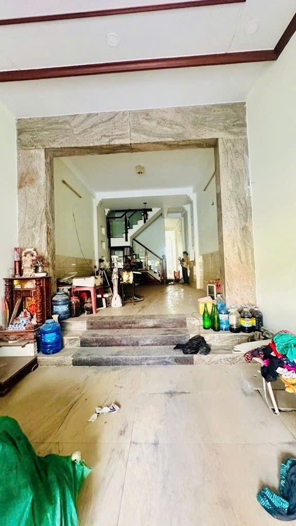 Nhà 3 tầng 4x30 mặt tiền dương thị mười, gần nguyễn ảnh thủ, vị trí kinh doanh buôn bán ngon - Ảnh 3