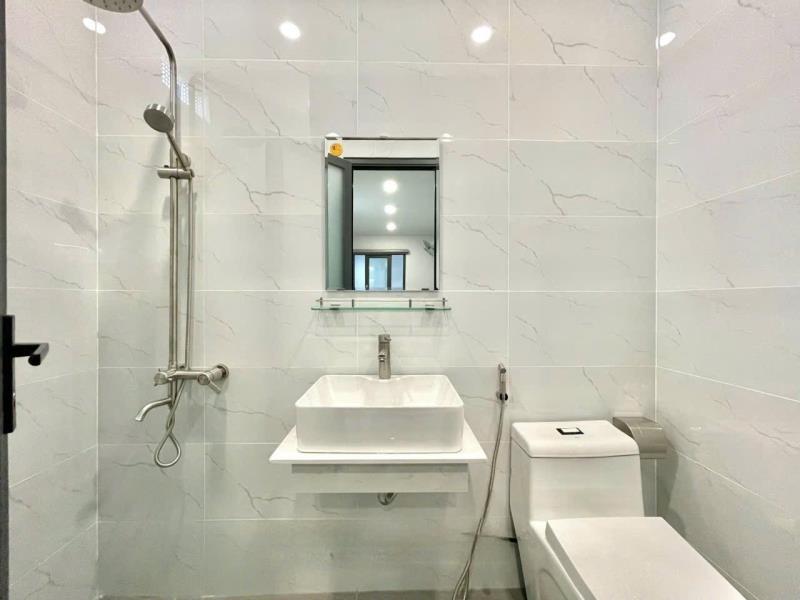 Căn hộ dịch vụ siêu thoáng có cử a sổ,full nội thất tại trần bình trọng, bình thạnh, gần iuh,vlu,gò vấp,phú nhuận - Ảnh 4
