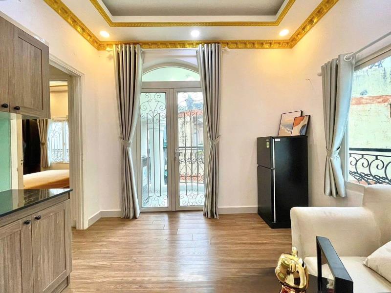 Cho thuê căn hộ ban công - tách bếp có ban công rộng rãi - thiết kế hiện đại - thoáng mát thuận tiện di chuyển q1, các quận lân cận - an ninh - Ảnh 2