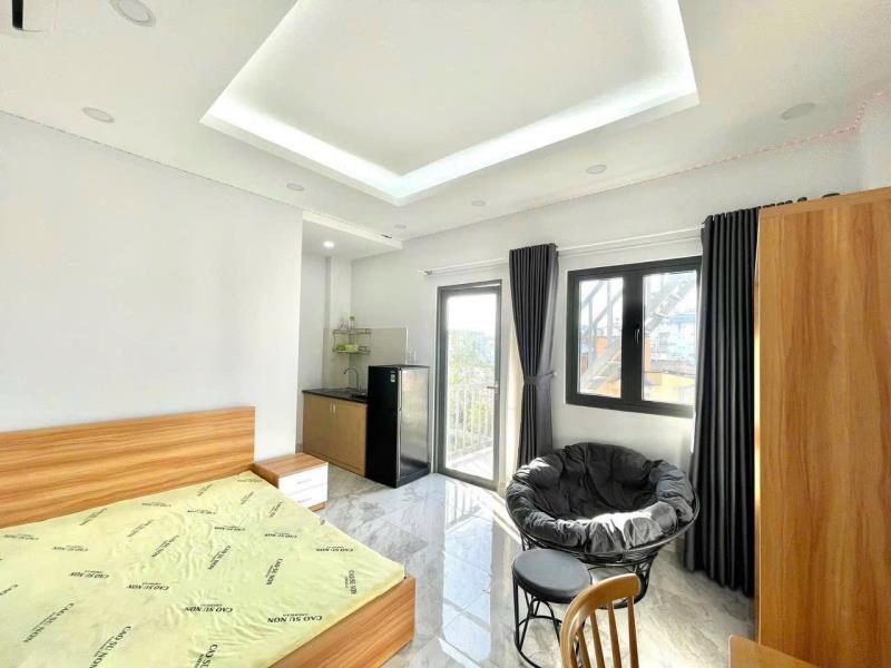 Cho thuê căn hộ có ban công gần học viện cán bộ đường chu văn an, bình thạnh