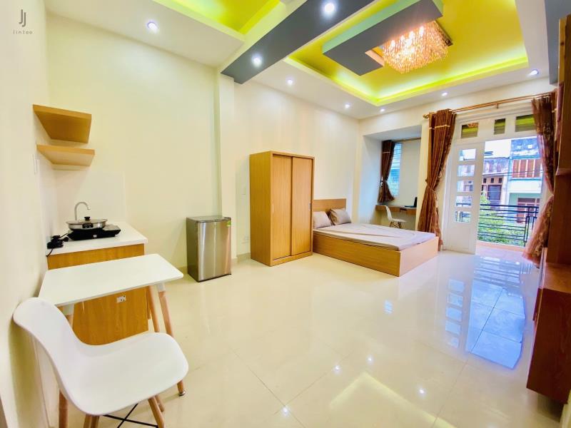Cho thuê căn hộ dịch vụ ban công cửa sổ hoàng hoa thám bình thạnh gần chợ bà chiểu 