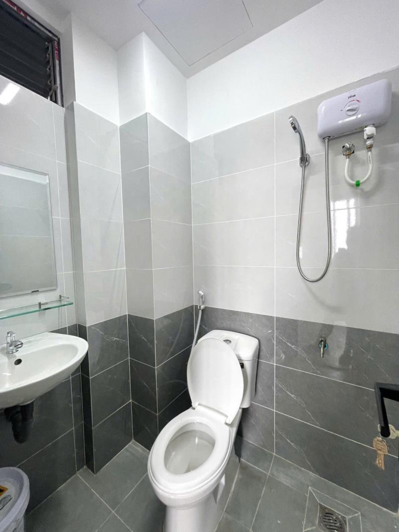 Căn hộ ngay đại học uth thang máy bancol full nội thất ngay nguyễn xí - Ảnh 2