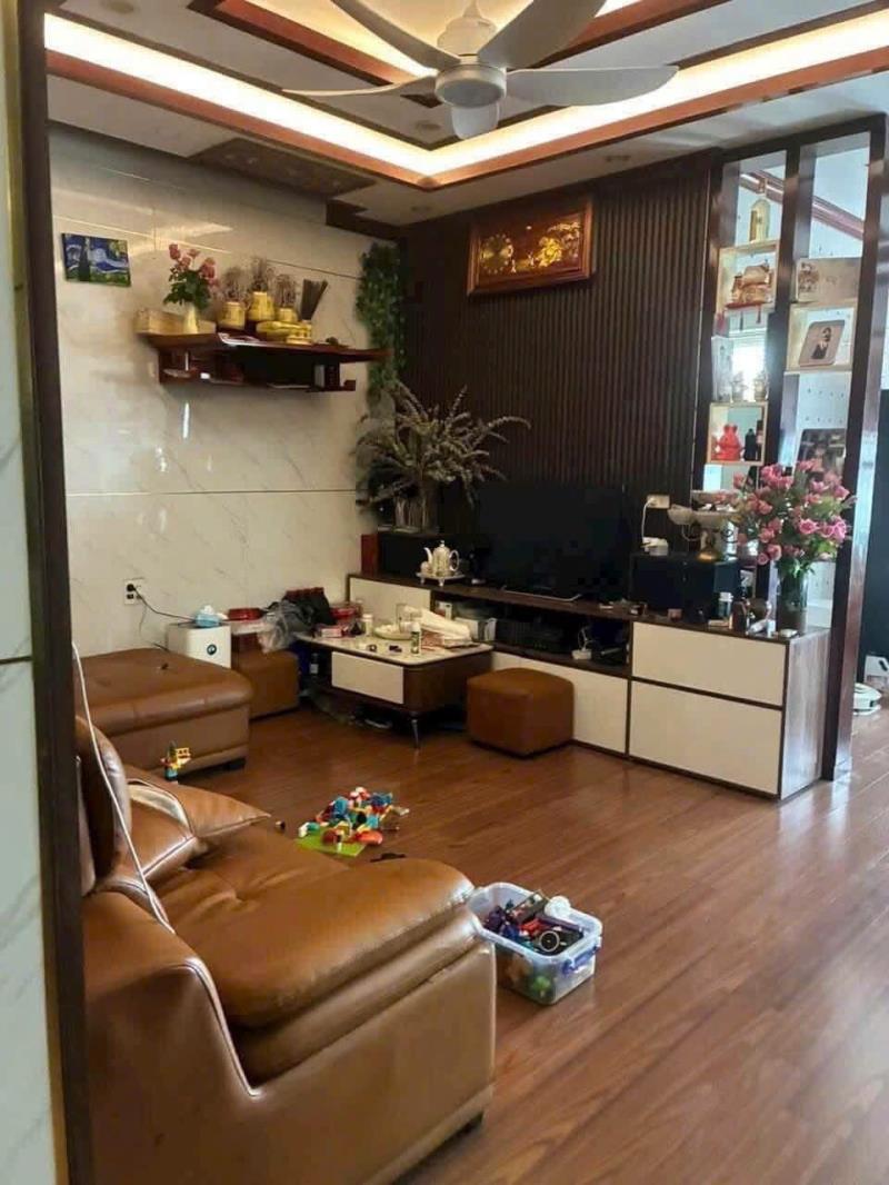 Chính chủ cần bán căn hộ chung cư cẩm bình 3 ngủ