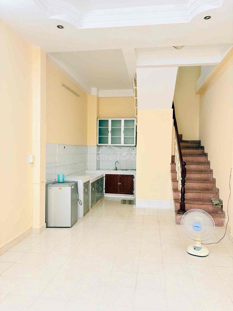 Phòng cho thuê 20m giá 4 triệu đồng hoàng diệu q4 - Ảnh 4