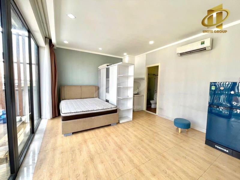 Cho thuê căn hộ có thang, máy giặt riêng, ban công thoáng mát gần ngã tư hàng xanh, quận bình thạnh. - Ảnh 2